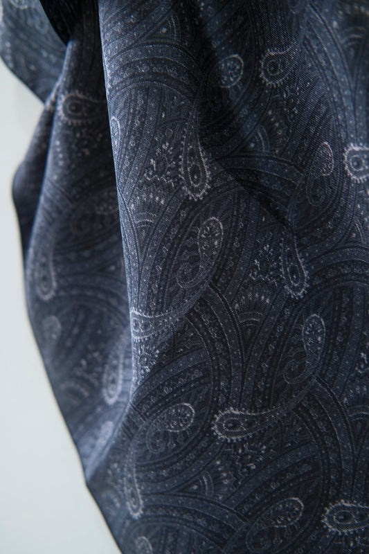 BLACK SIGN SILK PAISLEY SCARF