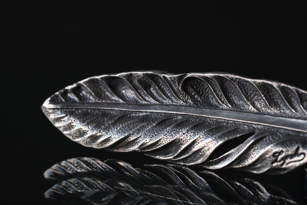LYNCH SILVER SMITH FEATHER (L) KINGMAN