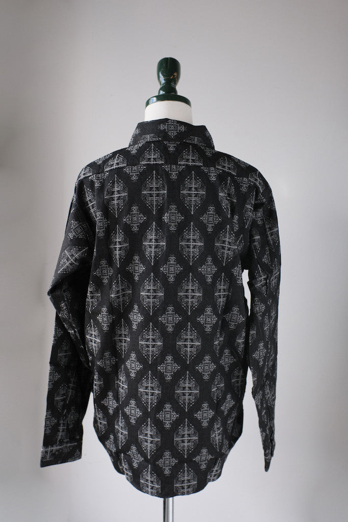 BLACK SIGN 1920s LIGHTWEIGHT GUL CONVERTIBLE COLLAR SHIRT