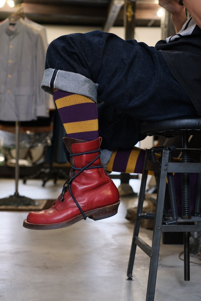 BLACK SIGN GG WIDE BORDER SOCKS