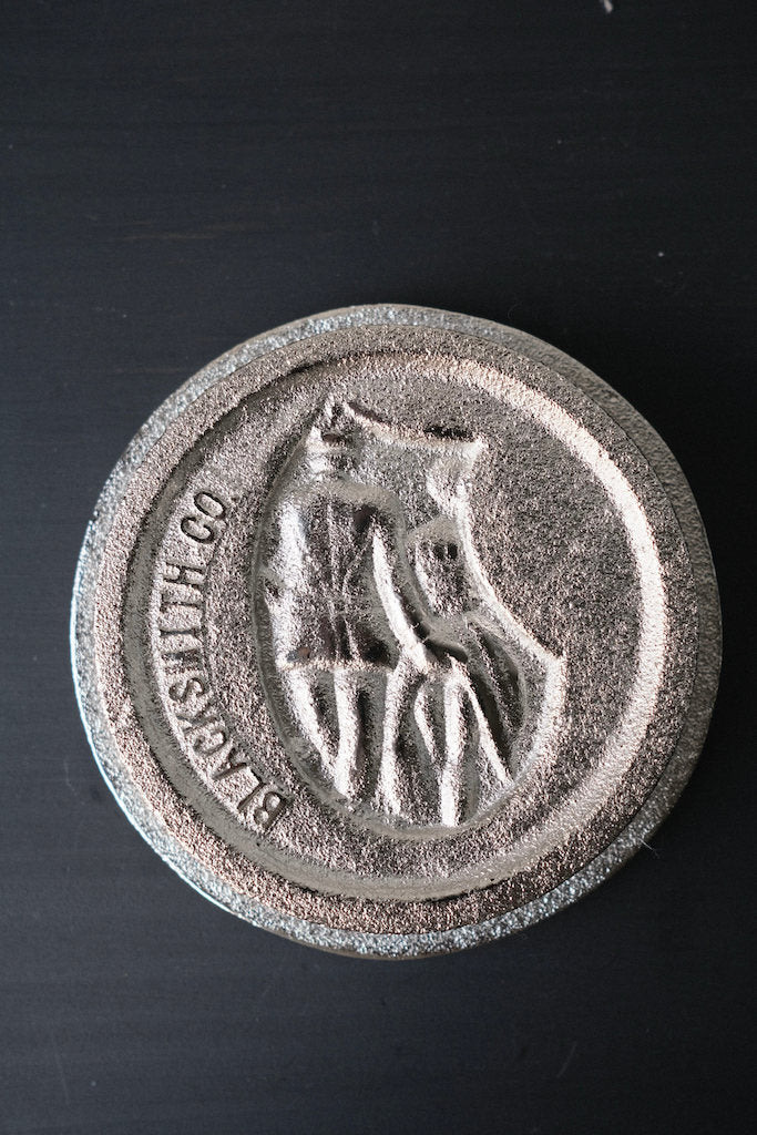 BLACK SMITH ASH TRAY