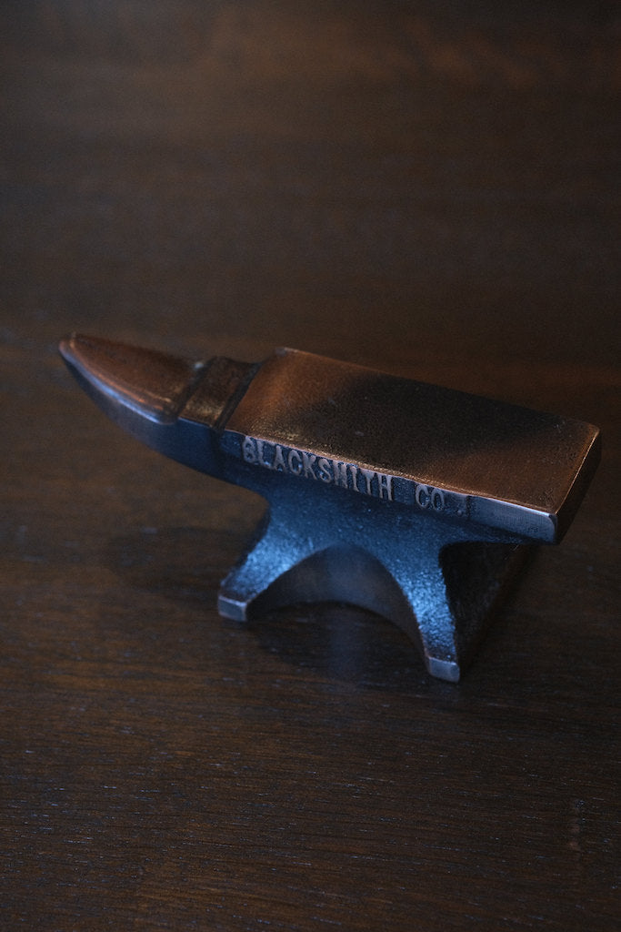 BLACK SMITH ANVIL PAPER WEIGHT
