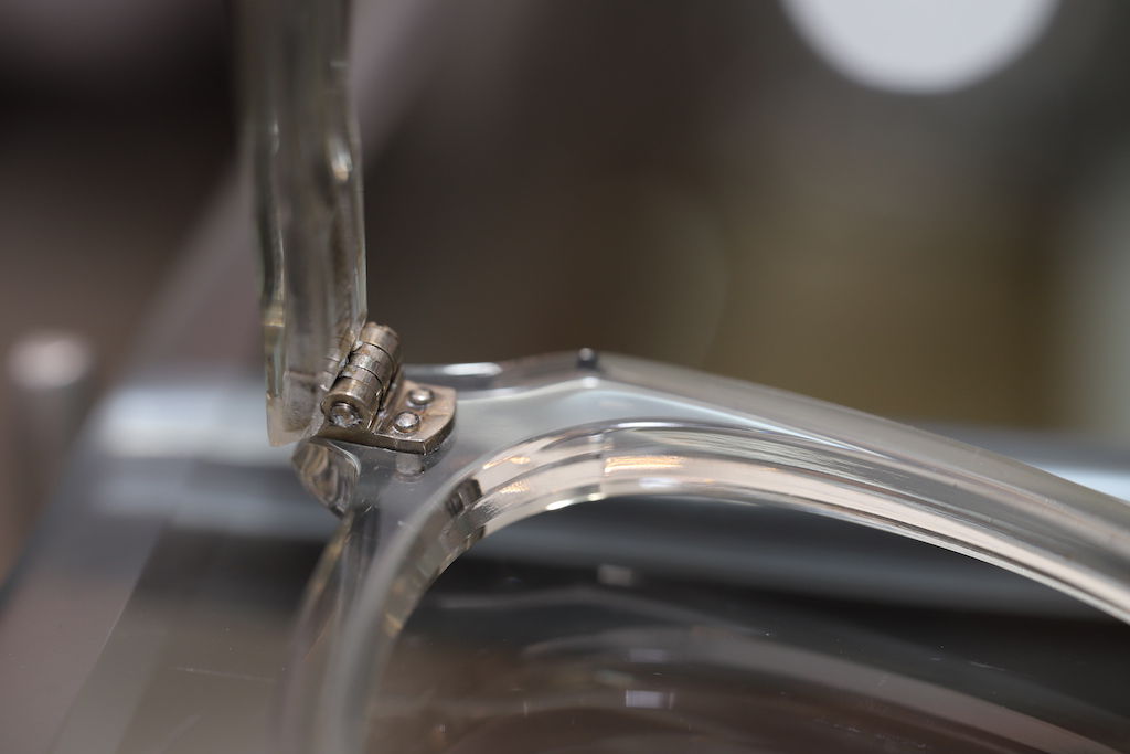 FRAME FRANCE 40`s AVANT-GARDE