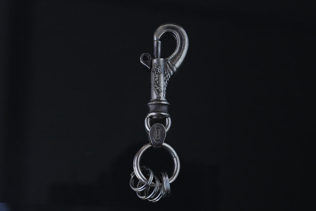 LYNCH SILVER SMITH GRAB KEY HOOK – grandguignol