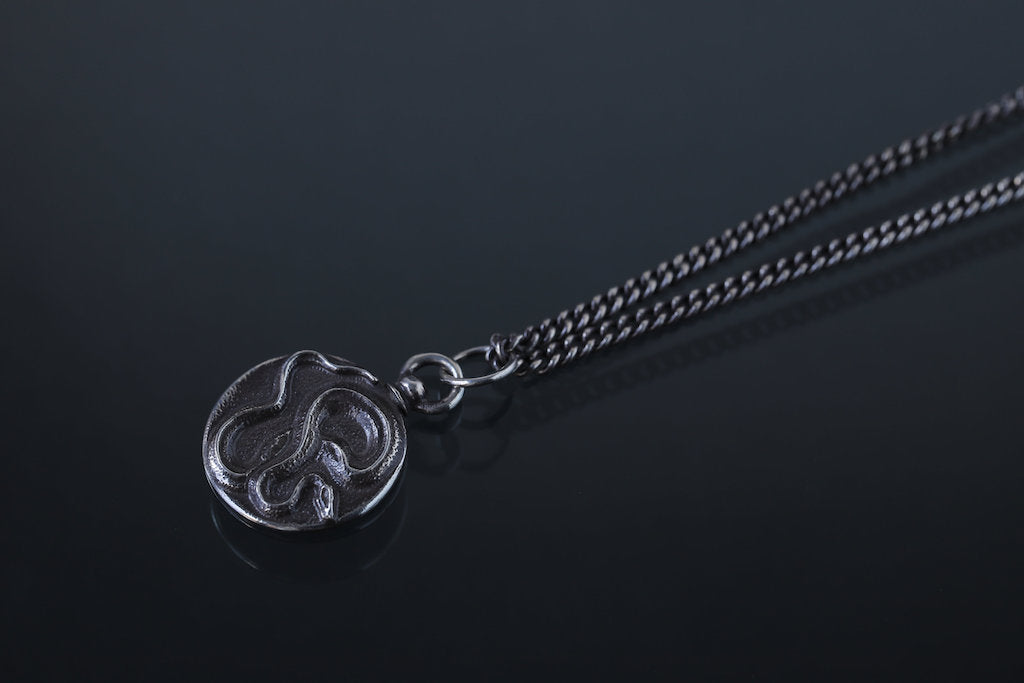 LYNCH SILVER SMITH HEAVY METAL TOP