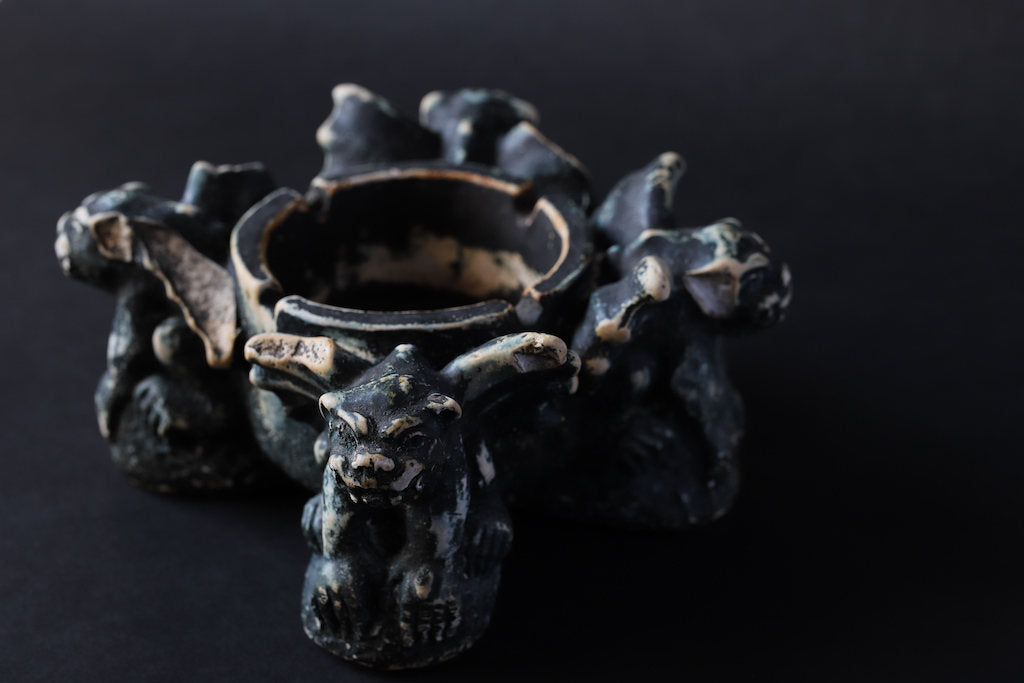 1900`s FRANCE GARGOYLE ASH TRAY