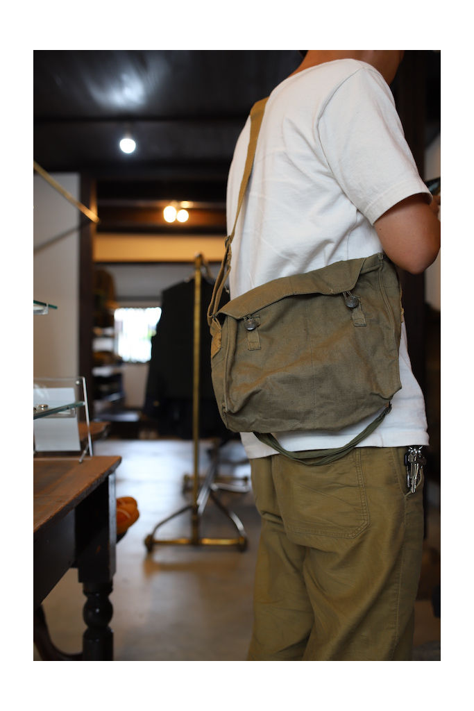 CZECHO SLOVAKIA SHOULDER BAG1