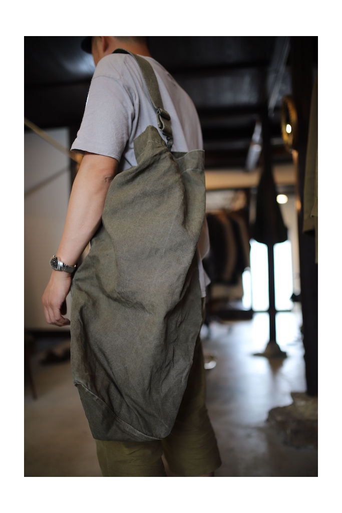 FRENCH ARMY DUFFLE BAG