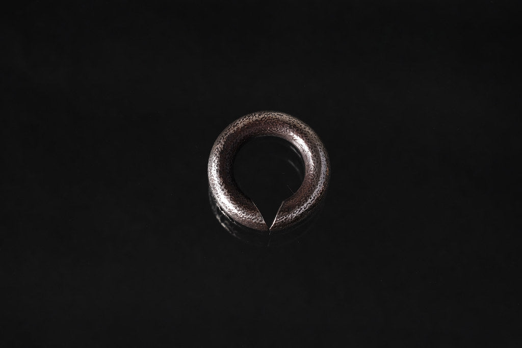 LYNCH SILVER SMITH SLIT RING(S)