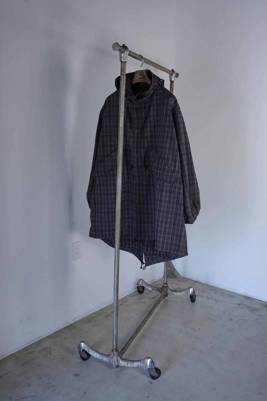 ANTIQUE IRON HANGER RACK Art deco