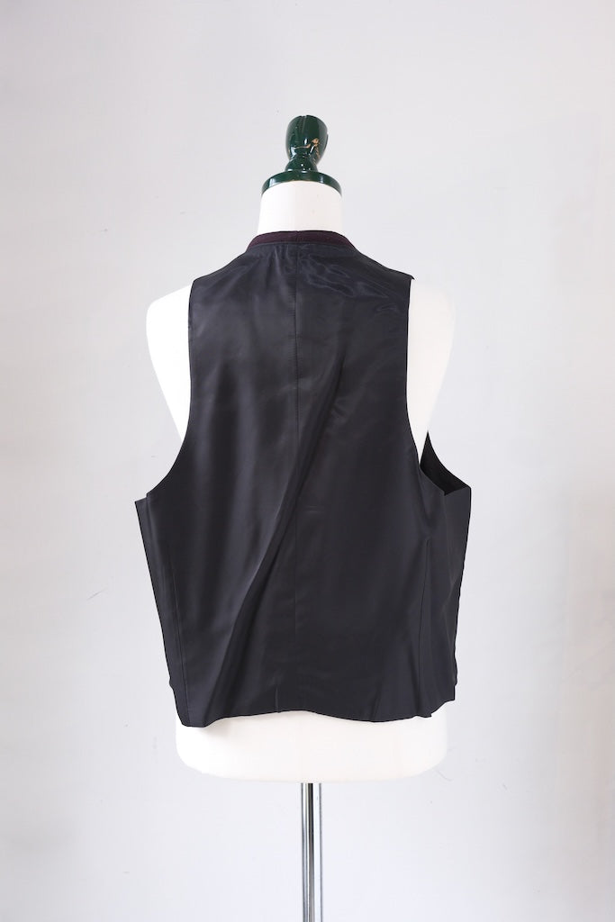 BLACK SIGN NOODLES VEST BORDEAUX