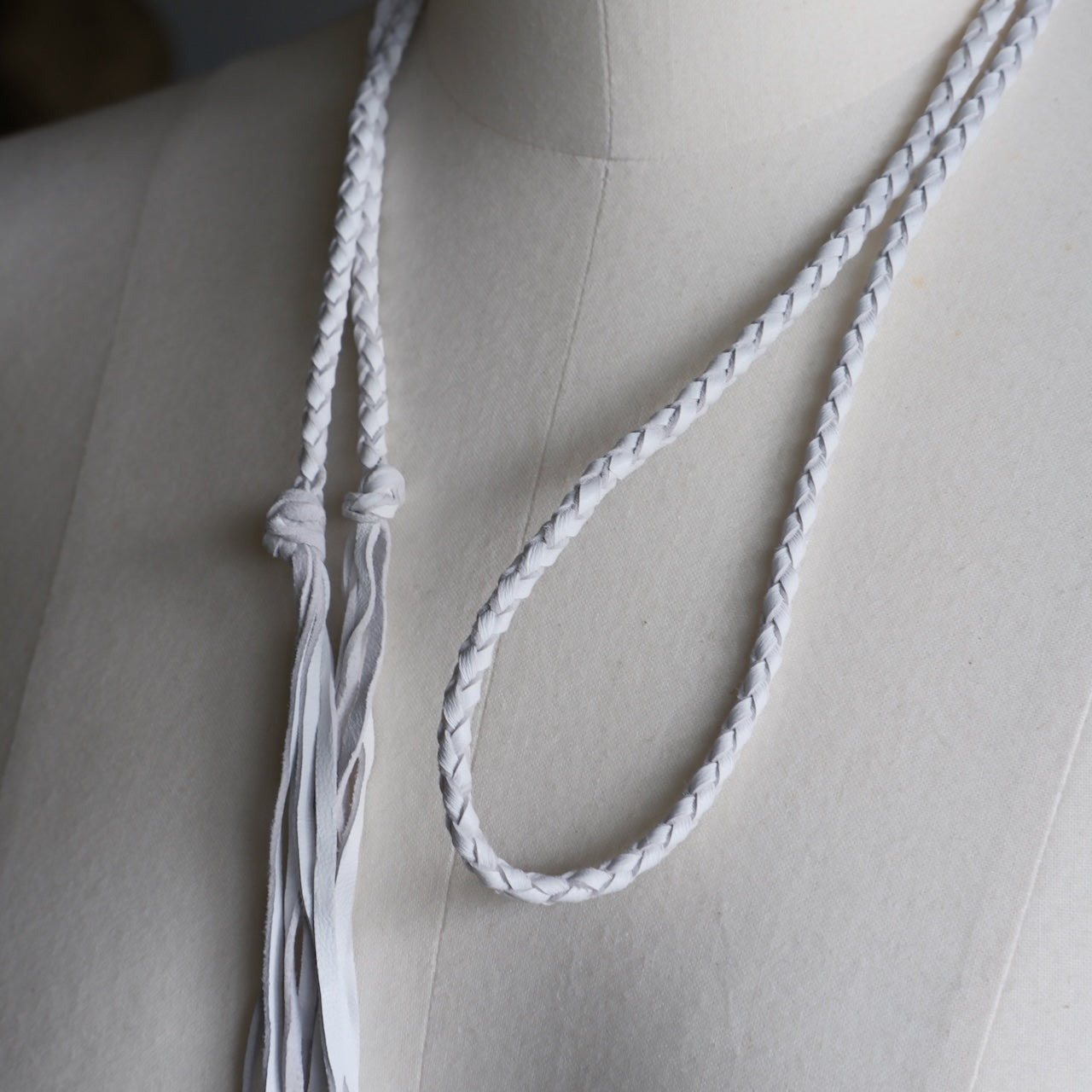 LYNCH SILVERSMITH LEATHER ROPE