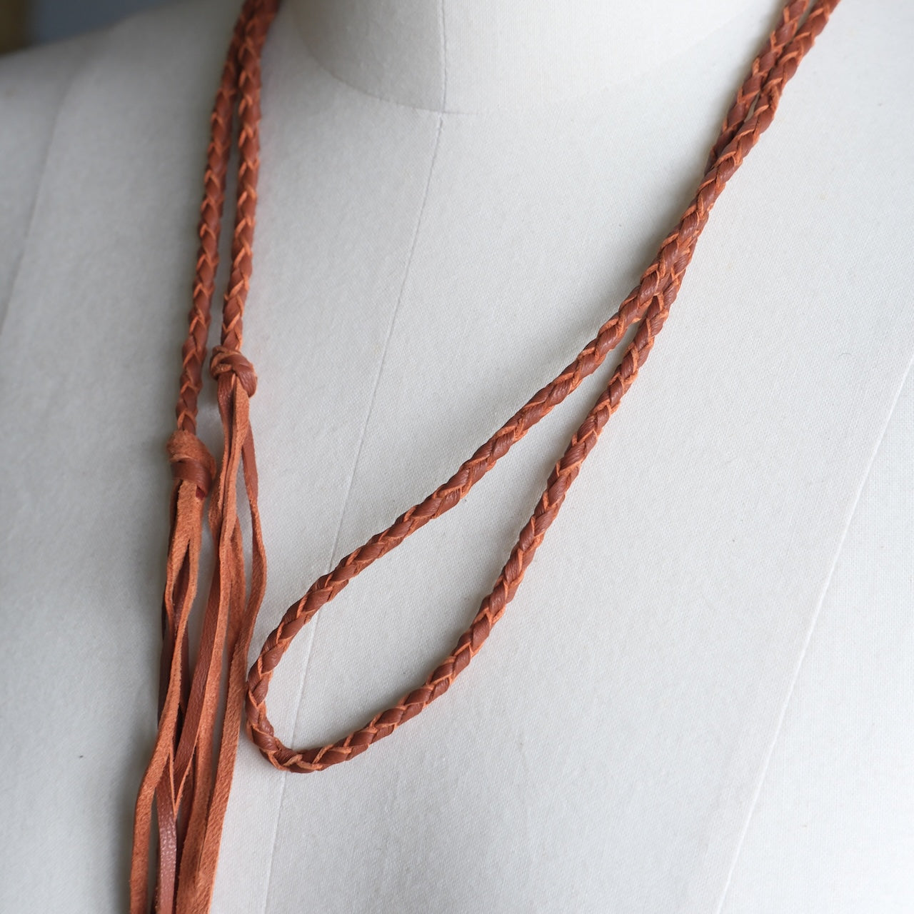 LYNCH SILVERSMITH LEATHER ROPE