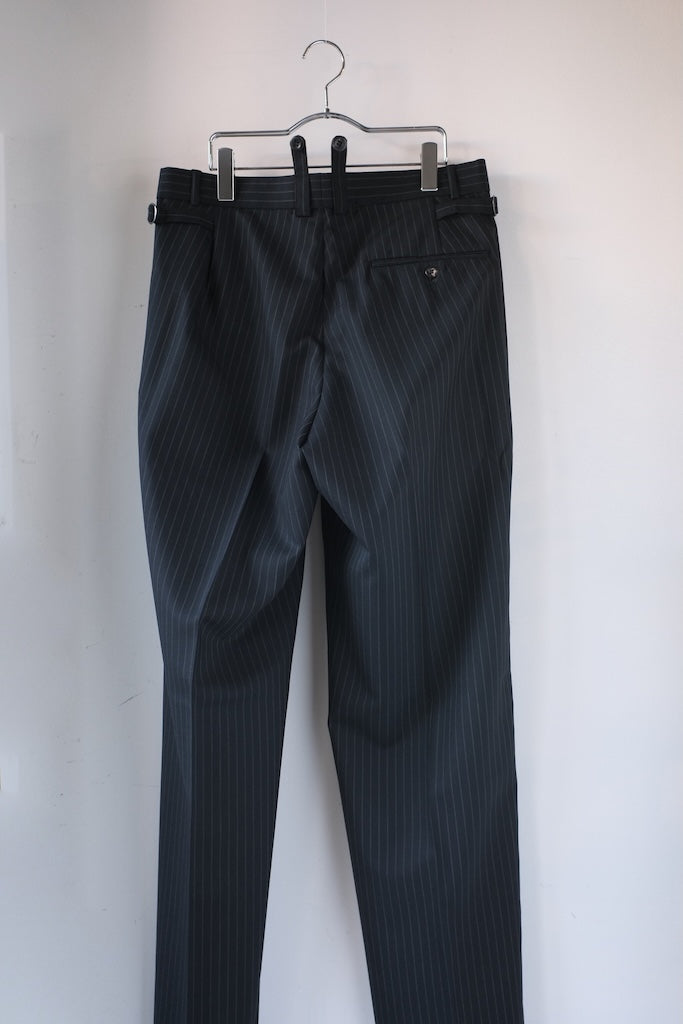 BLACK SIGN DOUBLE BREASTED SUITS STRIPE