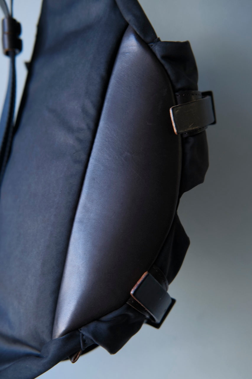 ROLLING DUB TRIO BODY BAG BLACK