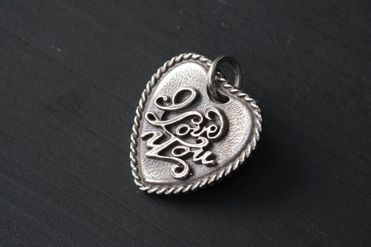 LYNCH SILVERSMITH CHAIN HEART