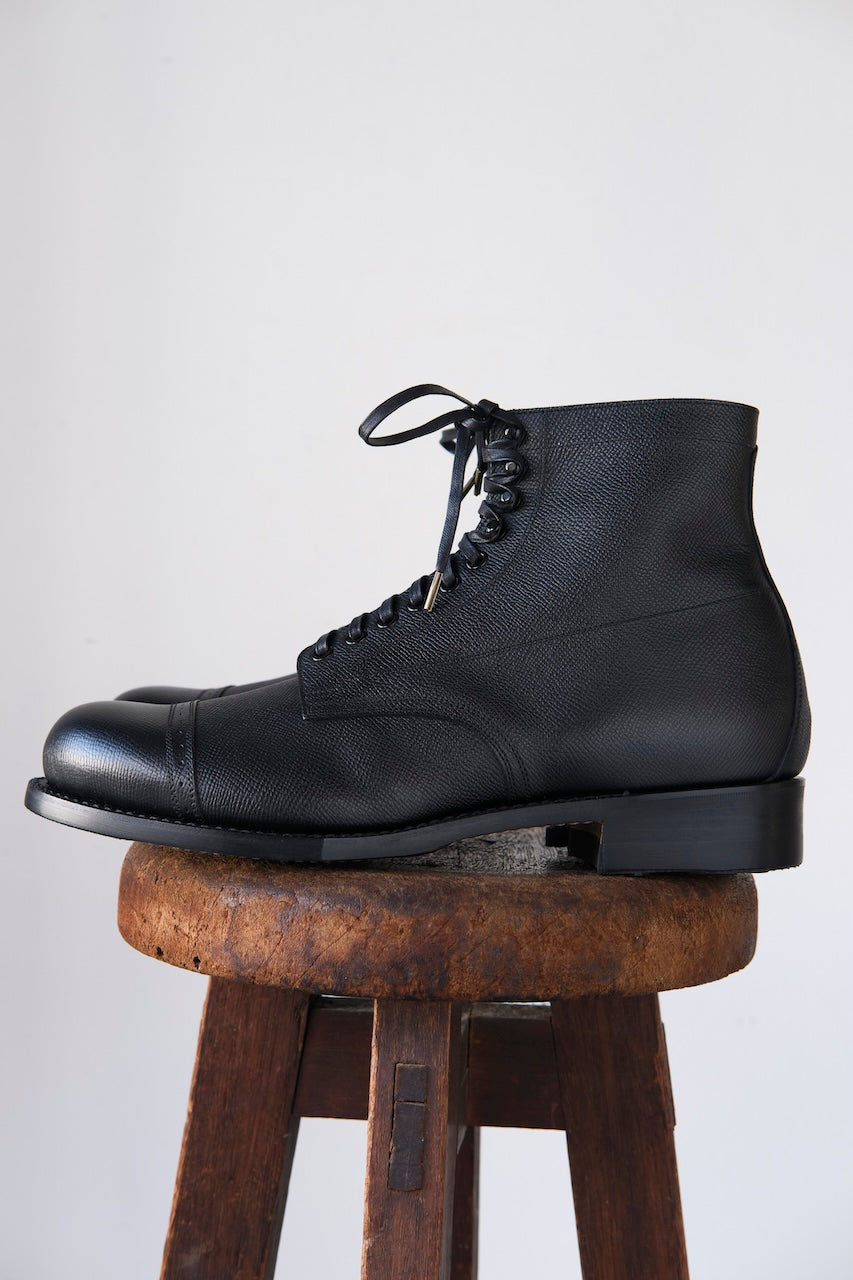 BLACK SIGN EMBOSSED CALF ARMY LAST MIDCUT DRESS