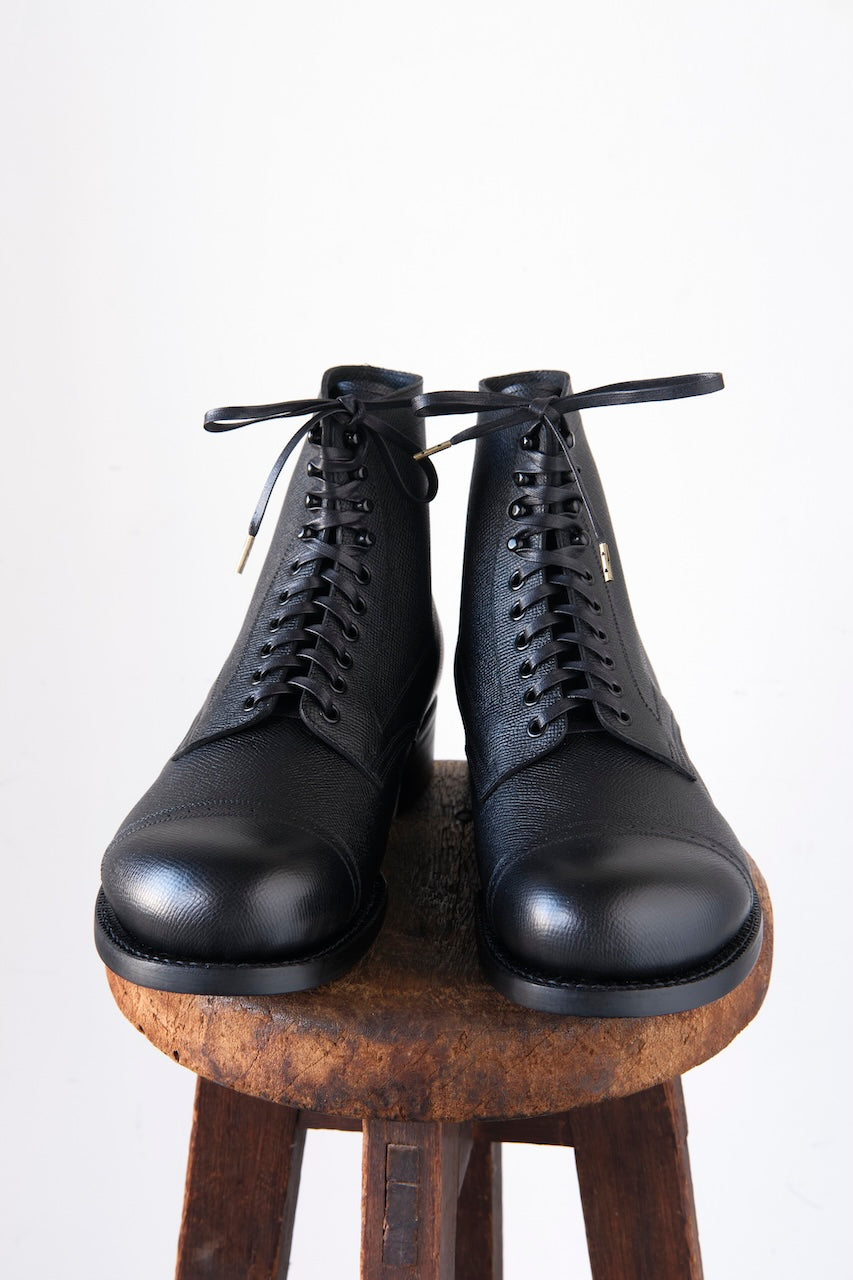 BLACK SIGN EMBOSSED CALF ARMY LAST MIDCUT DRESS