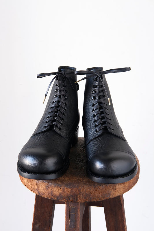 BLACK SIGN EMBOSSED CALF ARMY LAST MIDCUT DRESS