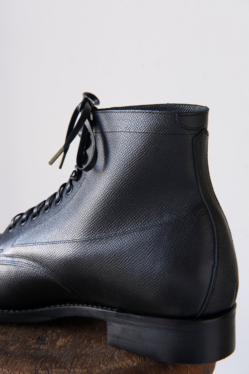 BLACK SIGN EMBOSSED CALF ARMY LAST MIDCUT DRESS