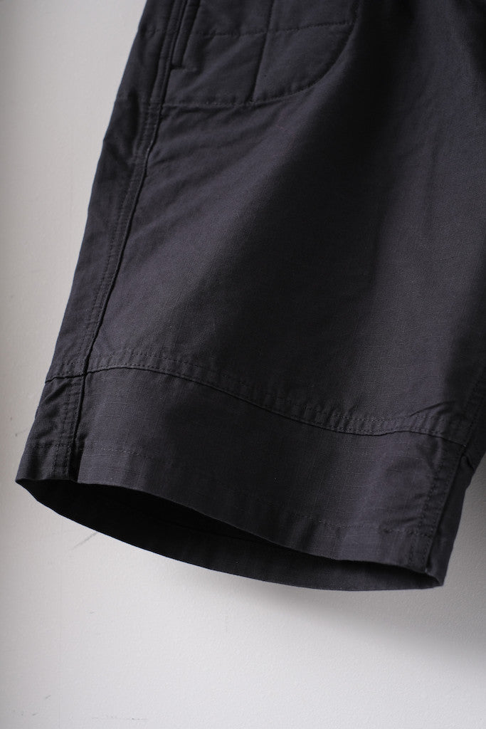 BLACK SIGN SIDE PADDED ATHLETIC SHORTS