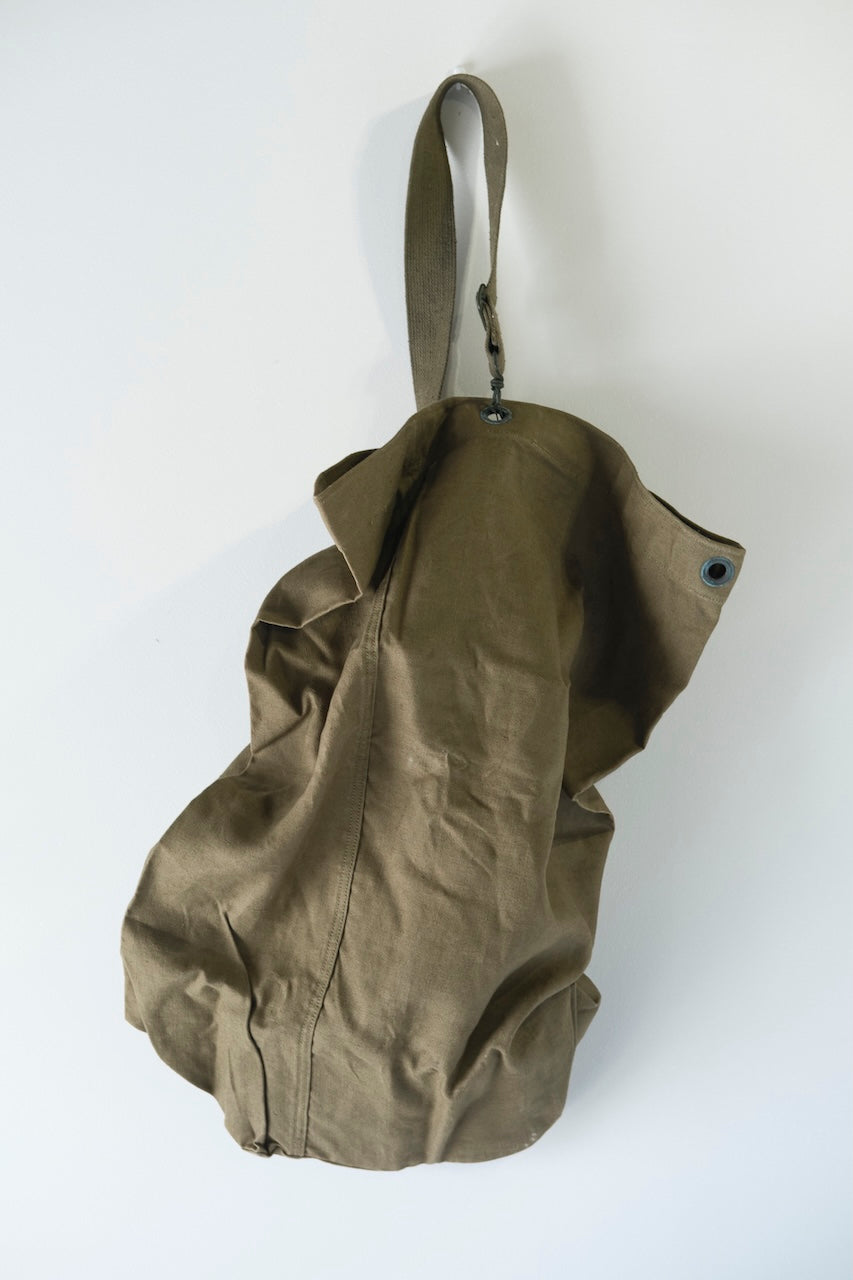 FRENCH ARMY DUFFLE BAG