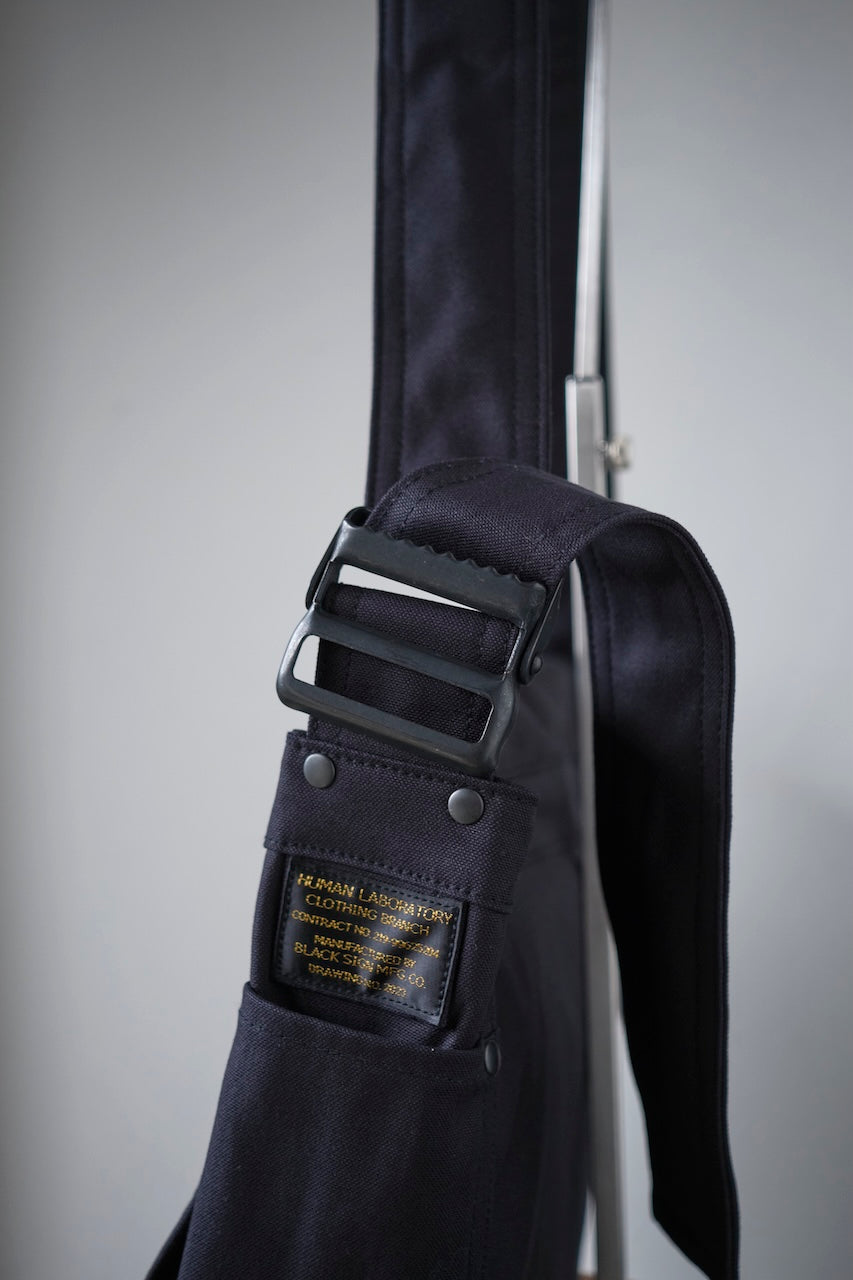 BLACK SIGN CHRONICLE BAG