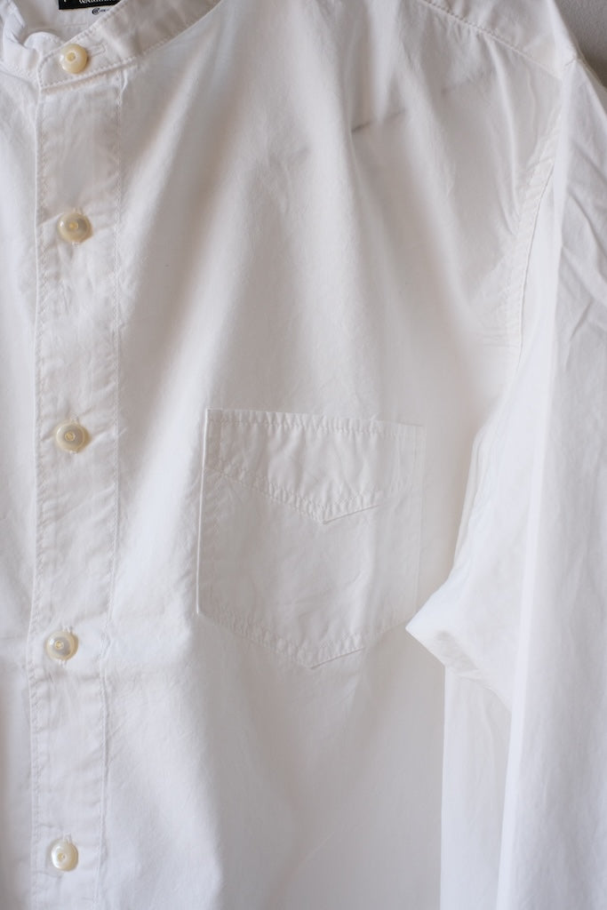 BLACK SIGN BAND COLLAR IMMIGRANT SHIRT