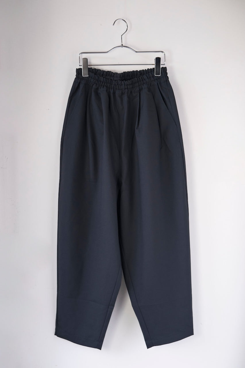 BLACK SIGN AHEN DOCTOR PANTS