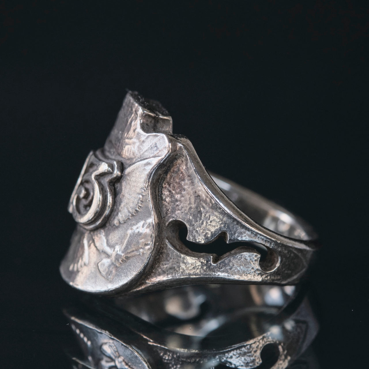 LYNCH SILVERSMITH J.C (S)