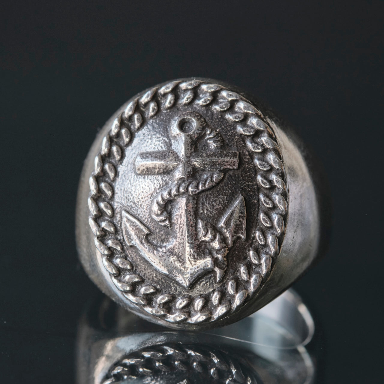 LYNCH SILVERSMITH – grandguignol