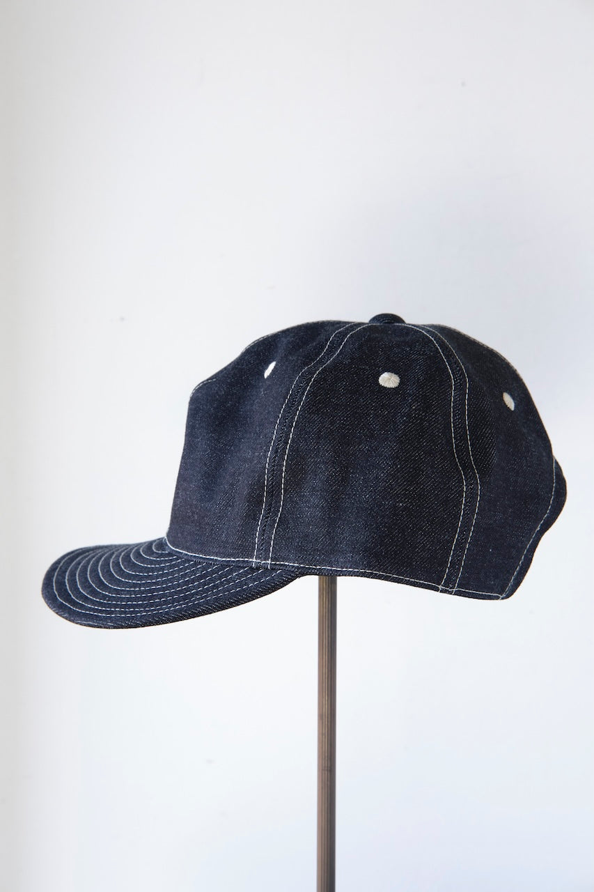 BLACK SIGN BS TRUCKER CAP