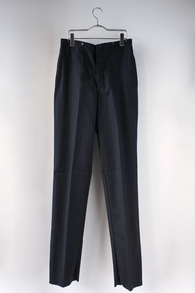 BLACK SIGN DOUBLE STRIPE BUTLER SUITS