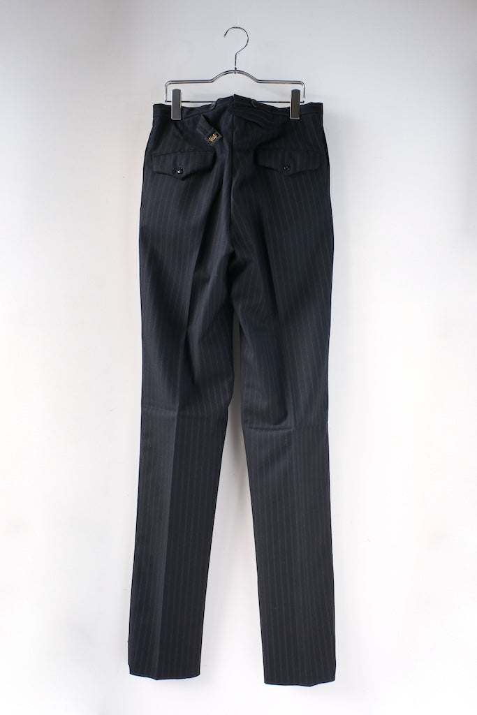 BLACK SIGN DOUBLE STRIPE BUTLER SUITS