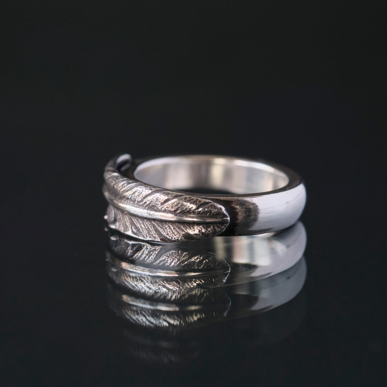 LYNCH SILVERSMITH FEATHER RING