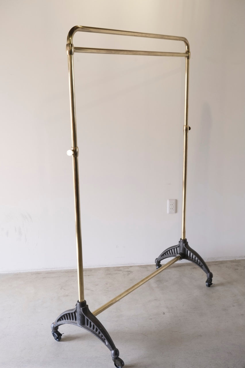 KINTARO NISHIKAWA RAVUE CLOTHING RACK