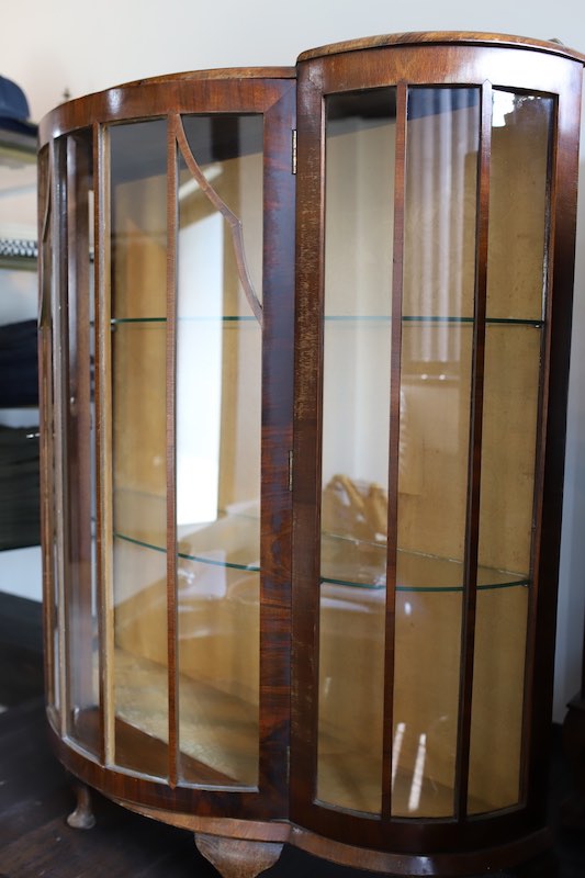 1930`s ENGLAND GLASS CASE (BARGET UIL LONDON)